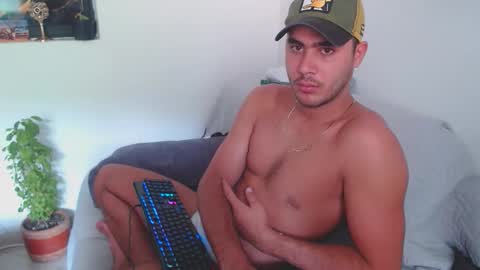 Isaac online show from 05-11-26, 05:10