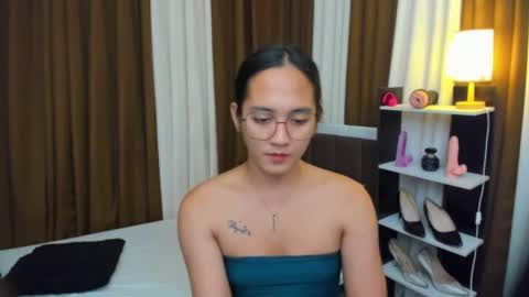 Snapshot of bigcockjannah chatting on 10-24-25, 01:29 SUCK ME TILL I EXPLODE online show from 10-24-25, 01:29