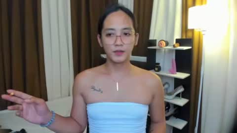 Snapshot of bigcockjannah chatting on 11-17-25, 08:20 SUCK ME TILL I EXPLODE online show from 11-17-25, 08:20