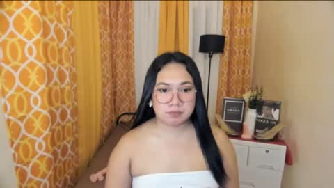 BABY LEXIE online show from 04-28-26, 06:35