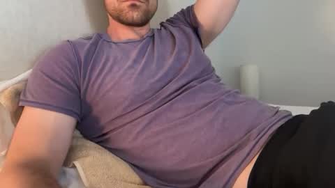 bigcollegecock69690 online show from 04-01-26, 09:45