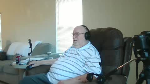 Snapshot of bigcraig123 chatting on 02-05-26, 08:02 Craig online show from 02-05-26, 08:02