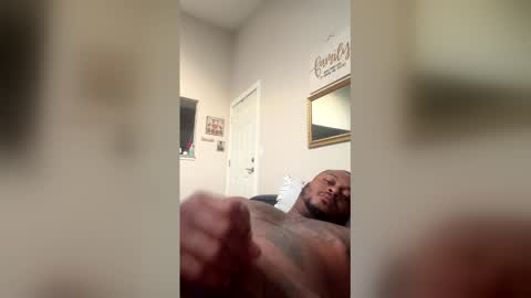 Snapshot of bigdaddy_517 chatting on 04-04-26, 02:36 bigdaddy_517 online show from 04-04-26, 02:36