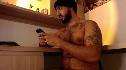 Snapshot of bigdaddybx chatting on 12-08-24, 06:54 Nate online show from 12-08-24, 06:54