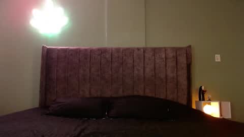 Snapshot of bigdaddybx chatting on 01-10-25, 09:23 Nate online show from 01-10-25, 09:23