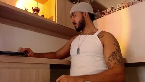 Snapshot of bigdaddybx chatting on 01-16-25, 04:49 Nate online show from 01-16-25, 04:49