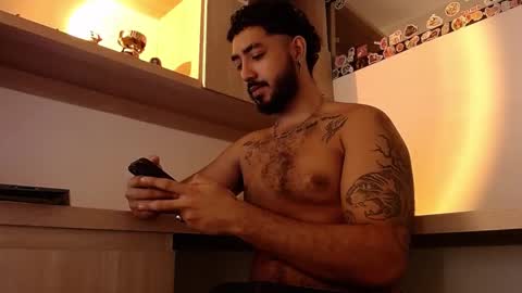 Snapshot of bigdaddybx chatting on 01-28-25, 05:43 Nate online show from 01-28-25, 05:43