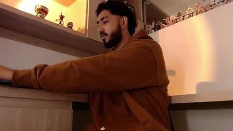 Snapshot of bigdaddybx chatting on 02-10-25, 05:58 Nate online show from 02-10-25, 05:58