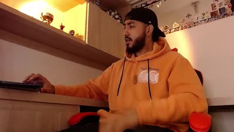 Snapshot of bigdaddybx chatting on 03-01-25, 04:37 Nate online show from 03-01-25, 04:37