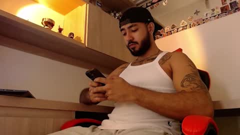 Snapshot of bigdaddybx chatting on 03-04-25, 05:53 Nate online show from 03-04-25, 05:53