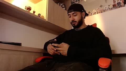 Snapshot of bigdaddybx chatting on 03-06-25, 05:03 Nate online show from 03-06-25, 05:03