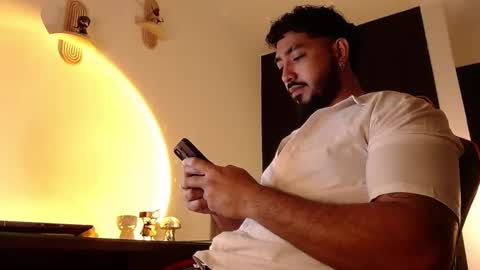 Snapshot of bigdaddybx chatting on 10-07-25, 10:01 Nate online show from 10-07-25, 10:01