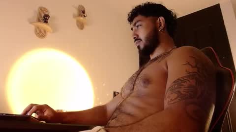 Snapshot of bigdaddybx chatting on 10-11-25, 09:41 Nate online show from 10-11-25, 09:41