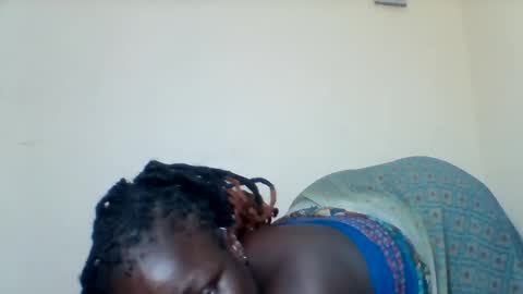 Snapshot of bigdarkass chatting on 01-17-25, 09:50 VIOLET online show from 01-17-25, 09:50