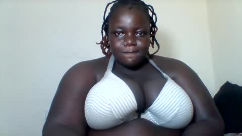 Snapshot of bigdarkass chatting on 02-10-25, 08:42 VIOLET online show from 02-10-25, 08:42