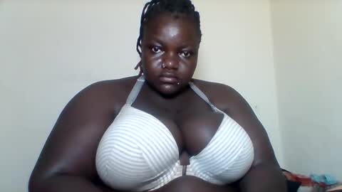 Snapshot of bigdarkass chatting on 02-13-25, 10:55 VIOLET online show from 02-13-25, 10:55