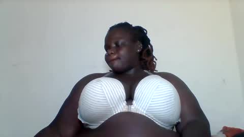 Snapshot of bigdarkass chatting on 02-22-25, 10:52 VIOLET online show from 02-22-25, 10:52