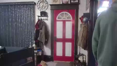 Snapshot of bigdbrillion chatting on 02-17-25, 10:29 Darryl online show from 02-17-25, 10:29