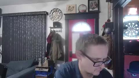 Snapshot of bigdbrillion chatting on 02-23-25, 01:10 Darryl online show from 02-23-25, 01:10