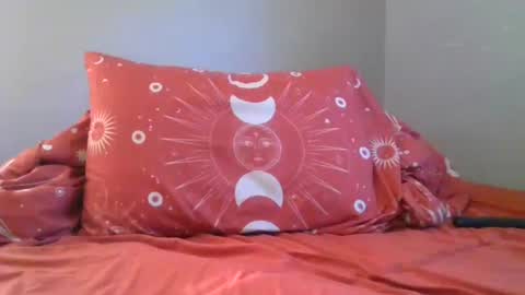 Snapshot of bigdickb917 chatting on 10-24-25, 05:42 Sir Big dick B online show from 10-24-25, 05:42