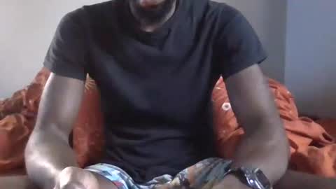 Snapshot of bigdickb917 chatting on 12-16-25, 03:50 Sir Big dick B online show from 12-16-25, 03:50