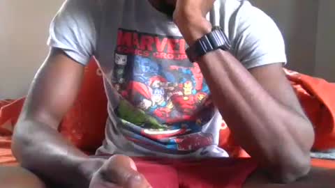 Snapshot of bigdickb917 chatting on 12-19-25, 03:30 Sir Big dick B online show from 12-19-25, 03:30