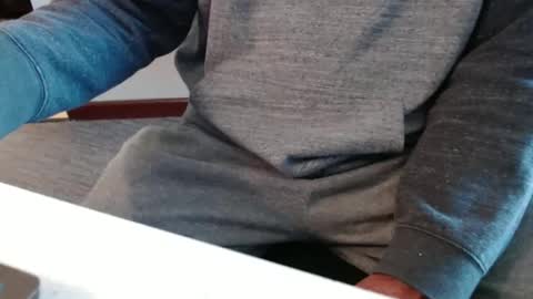 Snapshot of bigdickdaddy567130413 chatting on 11-16-25, 12:55 bigdickdaddy567130413 online show from 11-16-25, 12:55