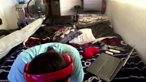 Snapshot of bigdickpapishampoo chatting on 02-19-26, 10:17 bigdickpapishampoo online show from 02-19-26, 10:17