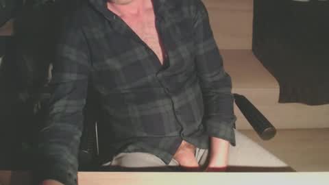 Snapshot of bigdutchenergy chatting on 03-09-26, 06:34 BigDutchEnergy online show from 03-09-26, 06:34