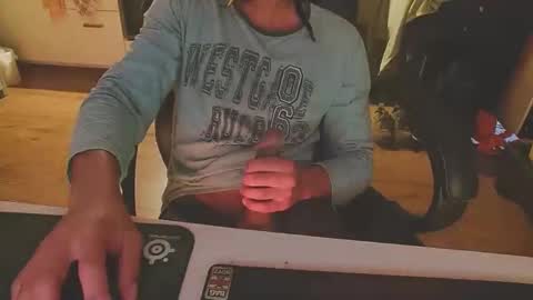 Snapshot of biggeroncam chatting on 12-01-24, 11:14 biggeroncam online show from 12-01-24, 11:14