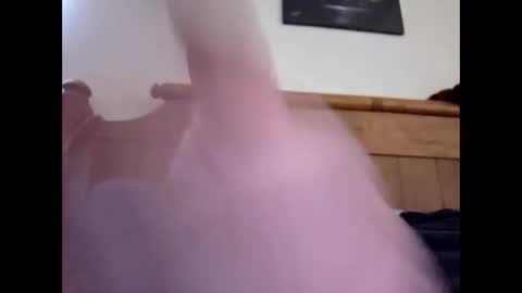 Snapshot of bigguunn chatting on 02-21-26, 09:05 bigguunn online show from 02-21-26, 09:05