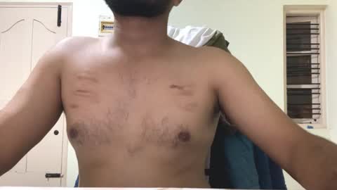 bighandsomesatisfy online show from 10-28-25, 04:53