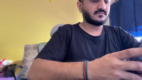 bighandsomesatisfy online show from 03-11-26, 06:08