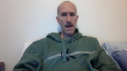 Snapshot of bighugemouthful chatting on 02-04-25, 03:54 Chaz online show from 02-04-25, 03:54