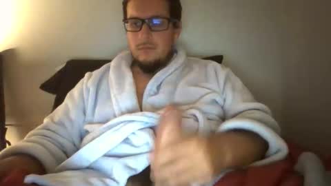 Snapshot of bigjay7713 chatting on 12-04-25, 06:34 Bigdicbear713 online show from 12-04-25, 06:34