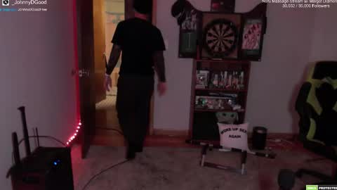 Snapshot of bigjohnny550 chatting on 10-30-25, 12:45 Johnny D Good online show from 10-30-25, 12:45