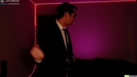 Snapshot of bigjohnny550 chatting on 12-17-25, 02:39 Johnny D Good online show from 12-17-25, 02:39