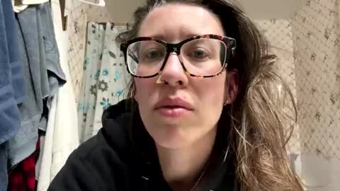 Bigkitties online show from 05-19-26, 10:32