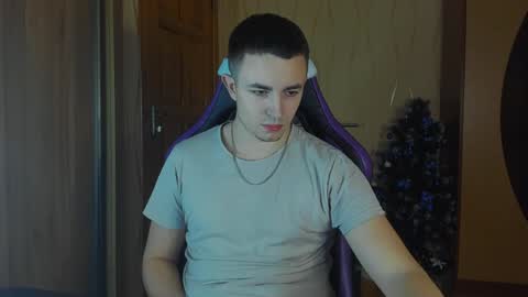 Snapshot of bigmark03 chatting on 01-09-25, 02:07 BigMark03 online show from 01-09-25, 02:07