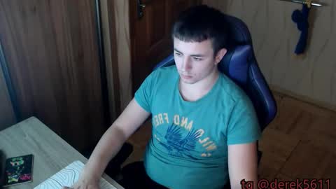 Snapshot of bigmark03 chatting on 11-30-25, 06:45 BigMark03 online show from 11-30-25, 06:45