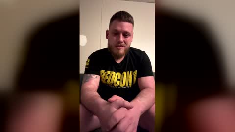 Snapshot of bigmike606420 chatting on 01-11-26, 07:24 Bigmike online show from 01-11-26, 07:24