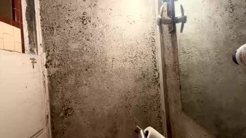 Snapshot of bigmoony747420 chatting on 02-15-26, 07:27 bigmoony747420 online show from 02-15-26, 07:27