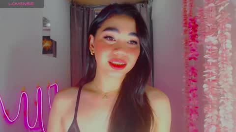 kiaaannaaaa online show from 05-12-26, 01:25