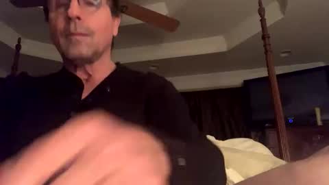 Snapshot of bignjakd6 chatting on 12-01-25, 10:04 CumCMe online show from 12-01-25, 10:04