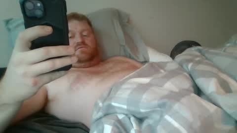 Snapshot of bigred92899 chatting on 10-04-25, 12:25 bigred92899 online show from 10-04-25, 12:25