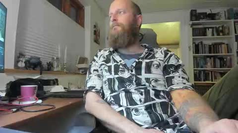 Beardo online show from 09-12-25, 07:58