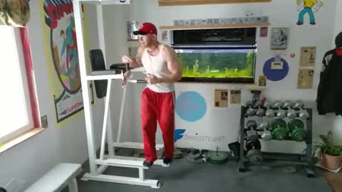 Snapshot of bigredmachine25 chatting on 12-04-25, 04:48 Jarvis online show from 12-04-25, 04:48