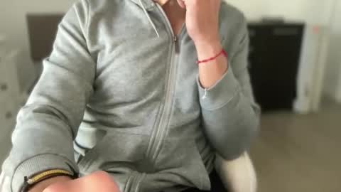 Snapshot of bigsong78 chatting on 02-23-26, 11:40 BigHardCock horny Balearic Islands online show from 02-23-26, 11:40