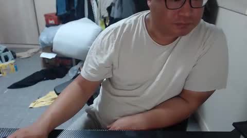 bigsun2222 online show from 10-04-25, 08:18