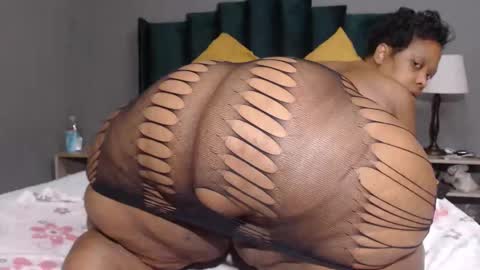 Snapshot of bigsuperbutt chatting on 01-07-26, 07:33 bigsuperbutt online show from 01-07-26, 07:33